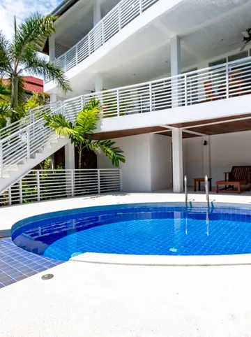 รูปภาพของวิลล่ามีสระว่ายน้ำวิวทะเลใกล้ชายหาด วี224