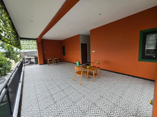 KEMARI Guesthouse Syariah - parcheggio