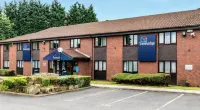 Travelodge Birmingham Oldbury โรงแรมใน