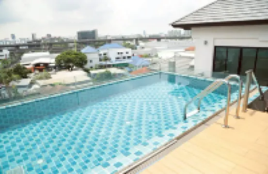 ザイン バンナー ホテル バンナー タニー ビルディング周辺のホテル