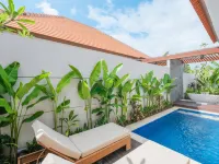 Three Brothers Villas and Suite Munggu Hotels near Seseh