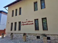 Second Home Apartments