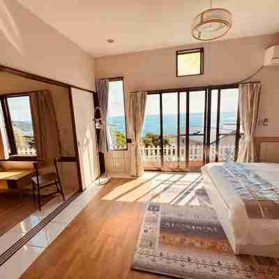 Villa Amoria Ocean View Rooms