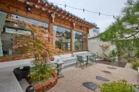 A Hanok with a beautiful garden - WLAN