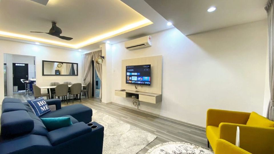 Spacious Cozy 4BR Family Haven I Seberang Jaya by Jovial