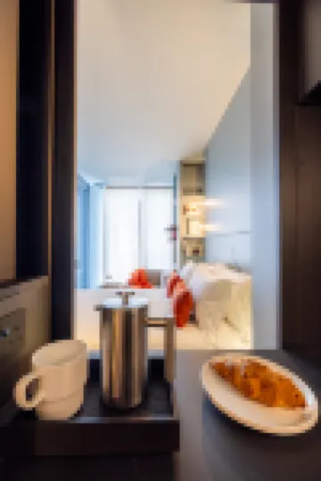 The Haydon by Nestor Hotel dekat Stasiun Kereta Clapham Junction