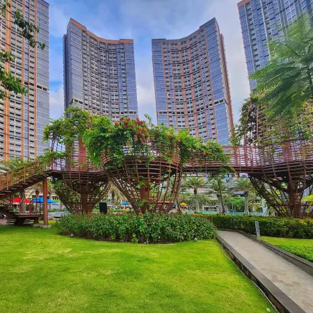 PIK GOLD COAST By All Property Отели рядом с достопримечательностью «Торговый центр PIK Avenue»