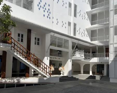 VELA Korat Hotel & Cafe' Hotels in Nakhon Ratchasima