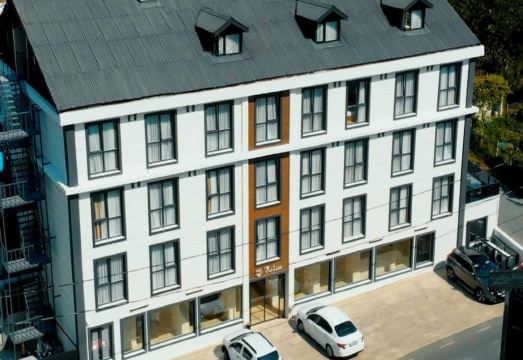 보헴 호텔 수영장