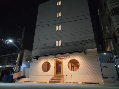 Loft2s.Rangsit Отели рядом с достопримечательностью «Rajamangala University of Technology»