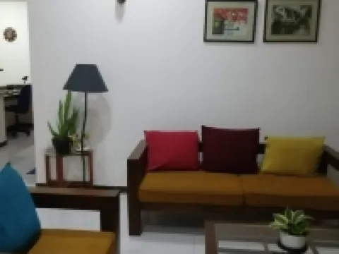 Colombo Airport Field View Villa Hotels in Katunayaka