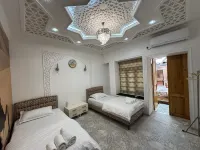 Meros Guest House