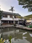 Amphawa Hostel