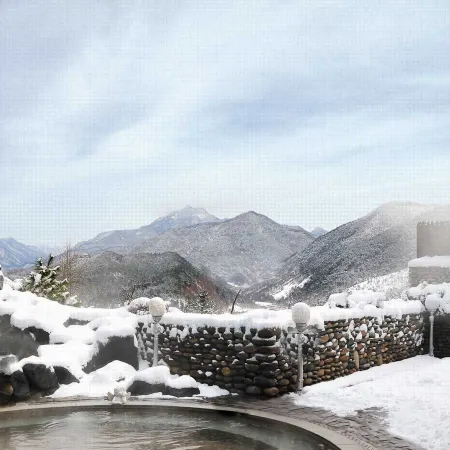Suanbo Park Hotel