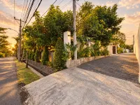Private Pool Villa in Babakan, Canggu · Nusa Havens - مطابخ