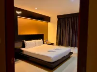 Movida Boutique Hotel - พร้อมระเบียง