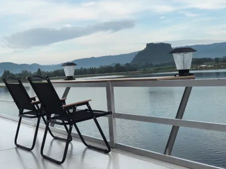 Grandmaaoi House Отели в г. Phu Pha Man