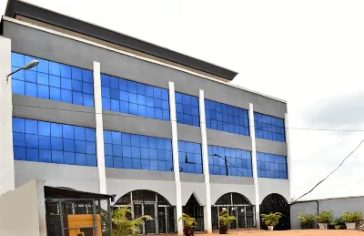 레지던스 르크랭  호텔