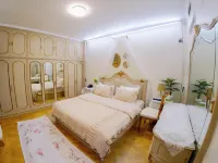 Mushroom House Отели рядом с достопримечательностью «Докки»