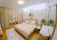 Mushroom House - Homestays