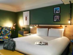 OYO Welsh Holiday Accommodation - Modern Stay
