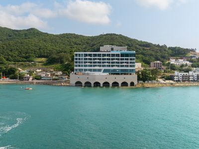 OAND:F HOTEL