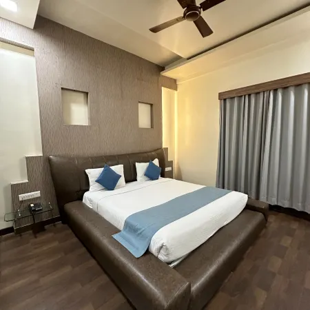 Sai Miracle Hotel