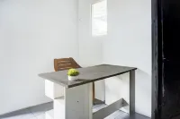 OYO 94768 Al-hamra Guest House