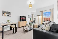 Free Parking | Families |Open plan | Contractors |