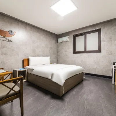 Luxor Hotel Hotels near KINTEX