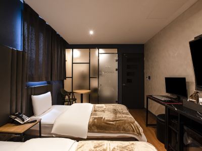 Triple 8 Hotel