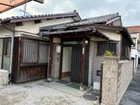 Ryokan Murunoki - Entire 3BR House Near Iwakuni Station - parking