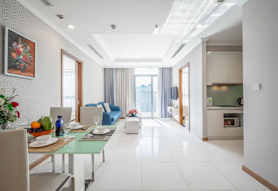 The Landmark Collection Suite 뷰