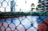Chic 3BR in Danga Bay with Water Views & Parking Hotels in Johor Bahru