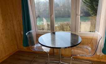 paradisiacal chalet on the banks of the Marne