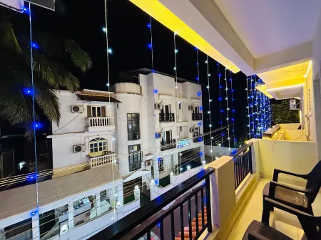 Blue Stay Inn Holiday Home - Near Baga Calangute Beach Отели рядом с достопримечательностью «नेओमीस सालों & स्पा, ले मरीडियन»