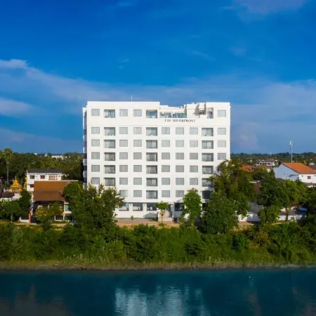 Riverfront Apartments