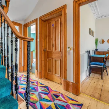 DUPLEX - 5 Bed Rooms, Amazing Views, Fully Equipped, Free Parking