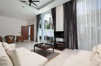 Private Pool and Terrace with Sea View - Pa Tong