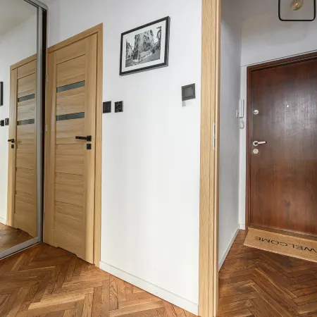 Lumina 2-room apartment near the Old Town