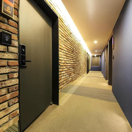 The Lime Hotel - Incheon airport and Seo-Gu Seoknam station