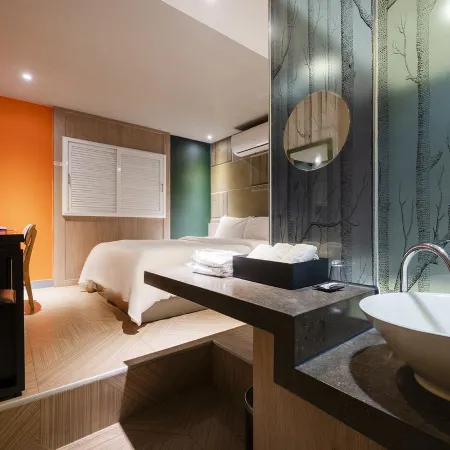 INUS Hotel Отели рядом с достопримечательностью «Рынок Амса»