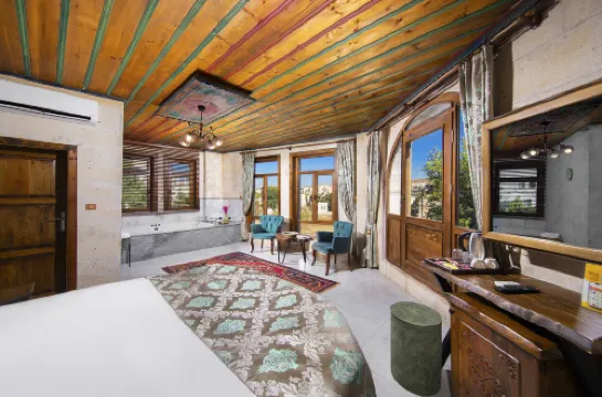 Premium Cave Suites