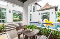 AnB pool villa Glass house close to Jomtien beach