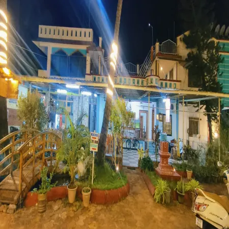 Ghar Mithbavkaranche