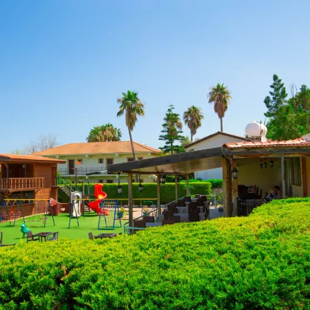 Sunny Side Suites by HolidayKeys