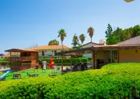 Sunny Side Suites by HolidayKeys