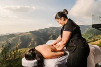 Lakay Monteverde: Heated Pool, Golf Cart Breakfast - Spa