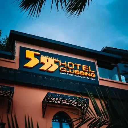 555 Hotel Clubbing Adults Only Отели рядом с достопримечательностью «Сады Агдал»