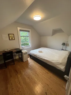 Dunbar Home - Bãi đậu xe